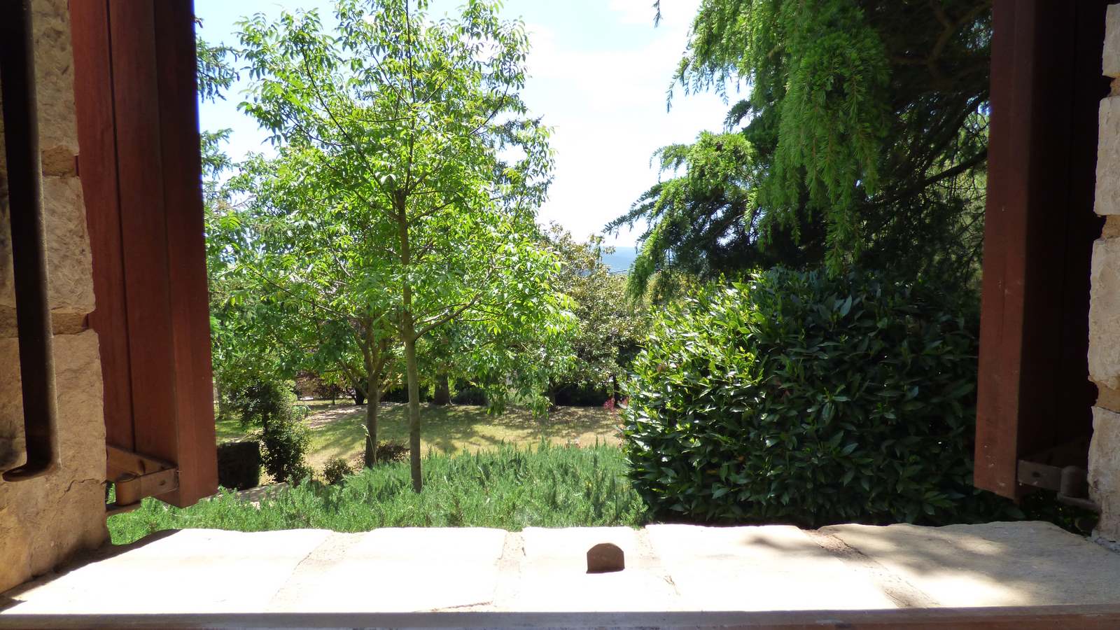 Charming house with large garden, pool and views for sale in Moià