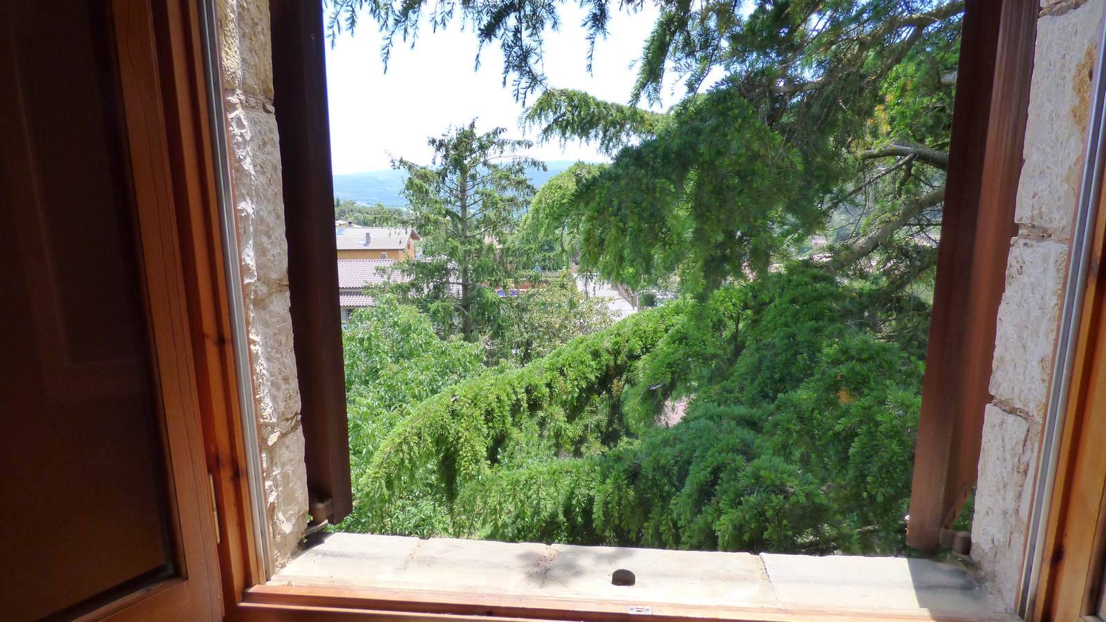 Charming house with large garden, pool and views for sale in Moià