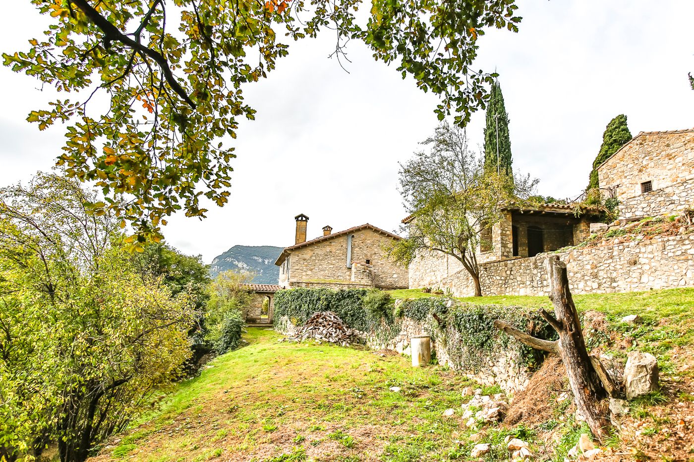 Country house with spectacular views in La Garrotxa