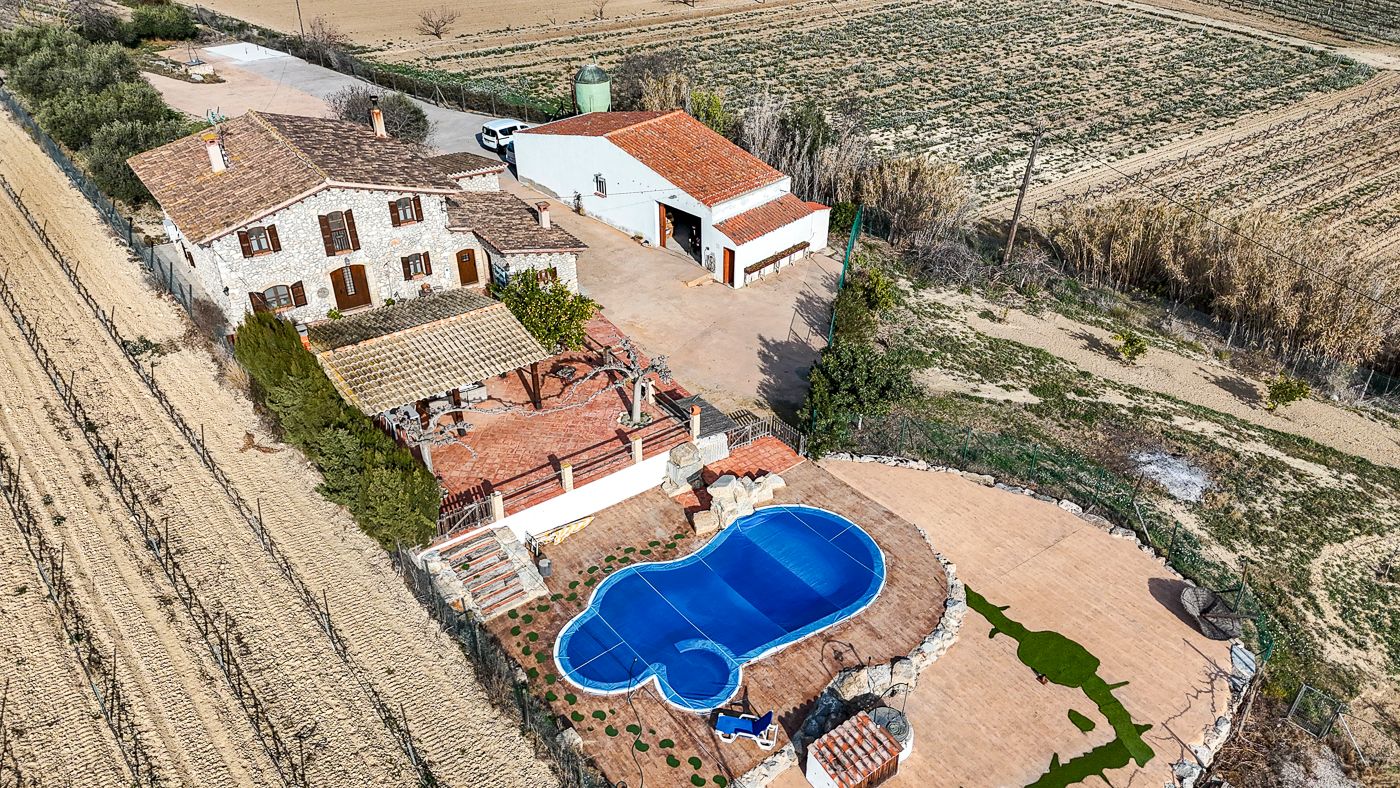 Espectacular masia reformada a prop de Vilafranca del Penedès