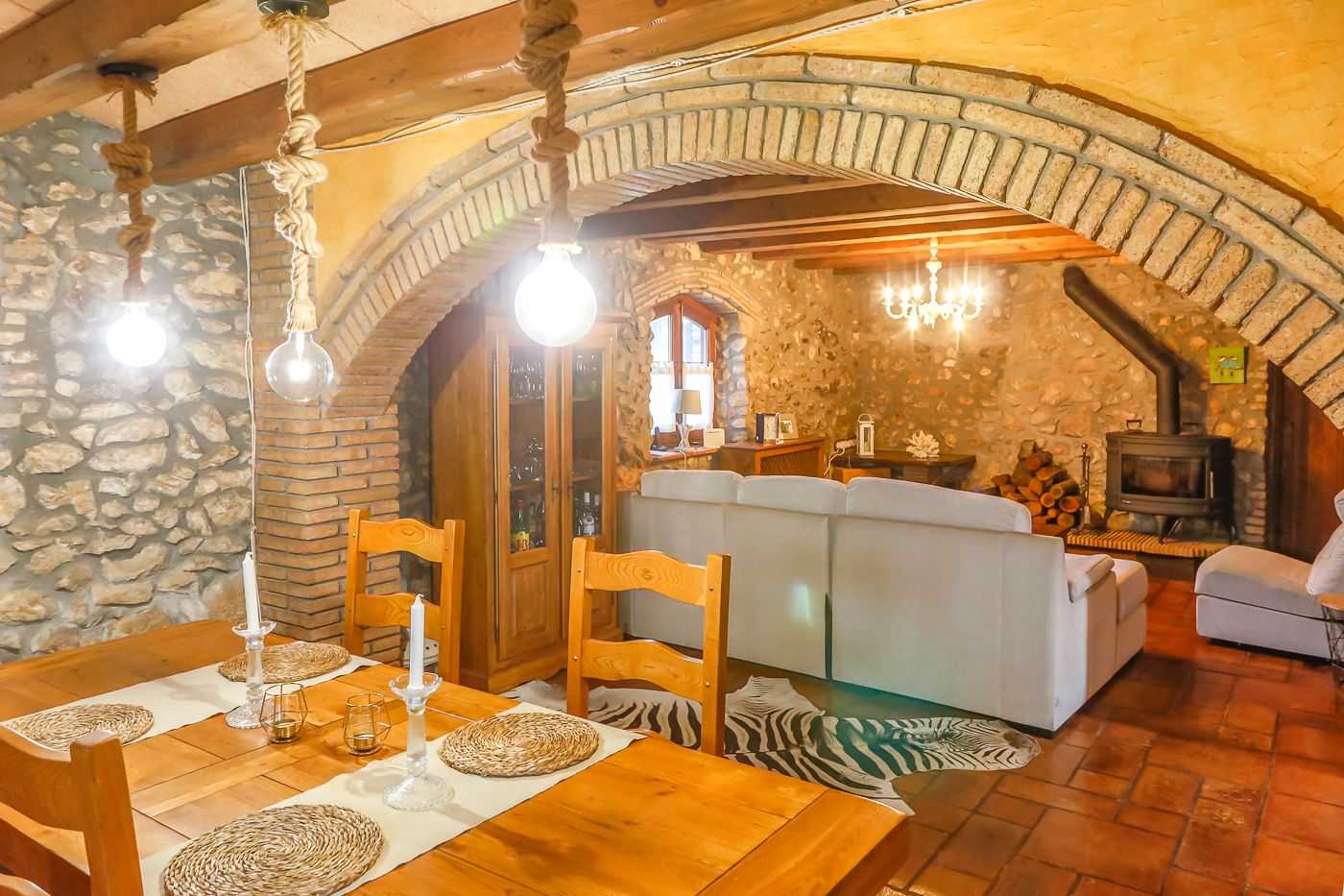 Spectacular renovated farmhouse near Vilafranca del Penedès