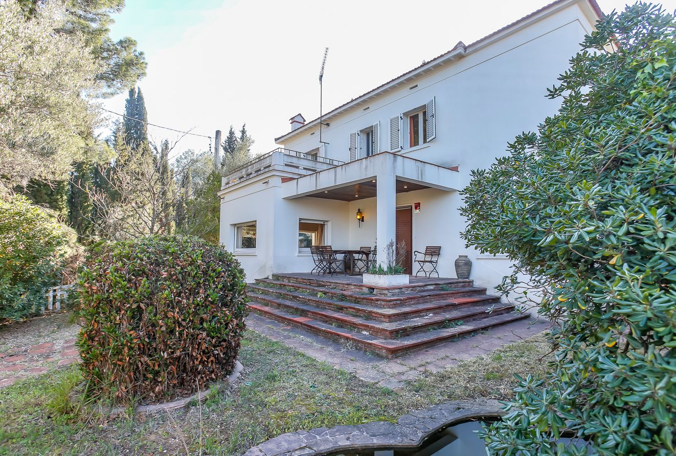 Schönes Landhaus zum Verkauf in Castellvi de Rosanes