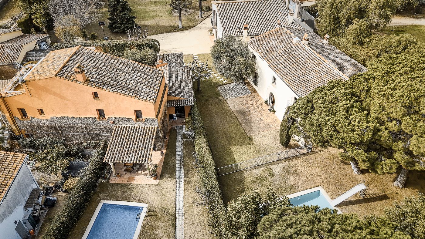 Set of 2 farmhouses in Sant Andreu de Llavaneres