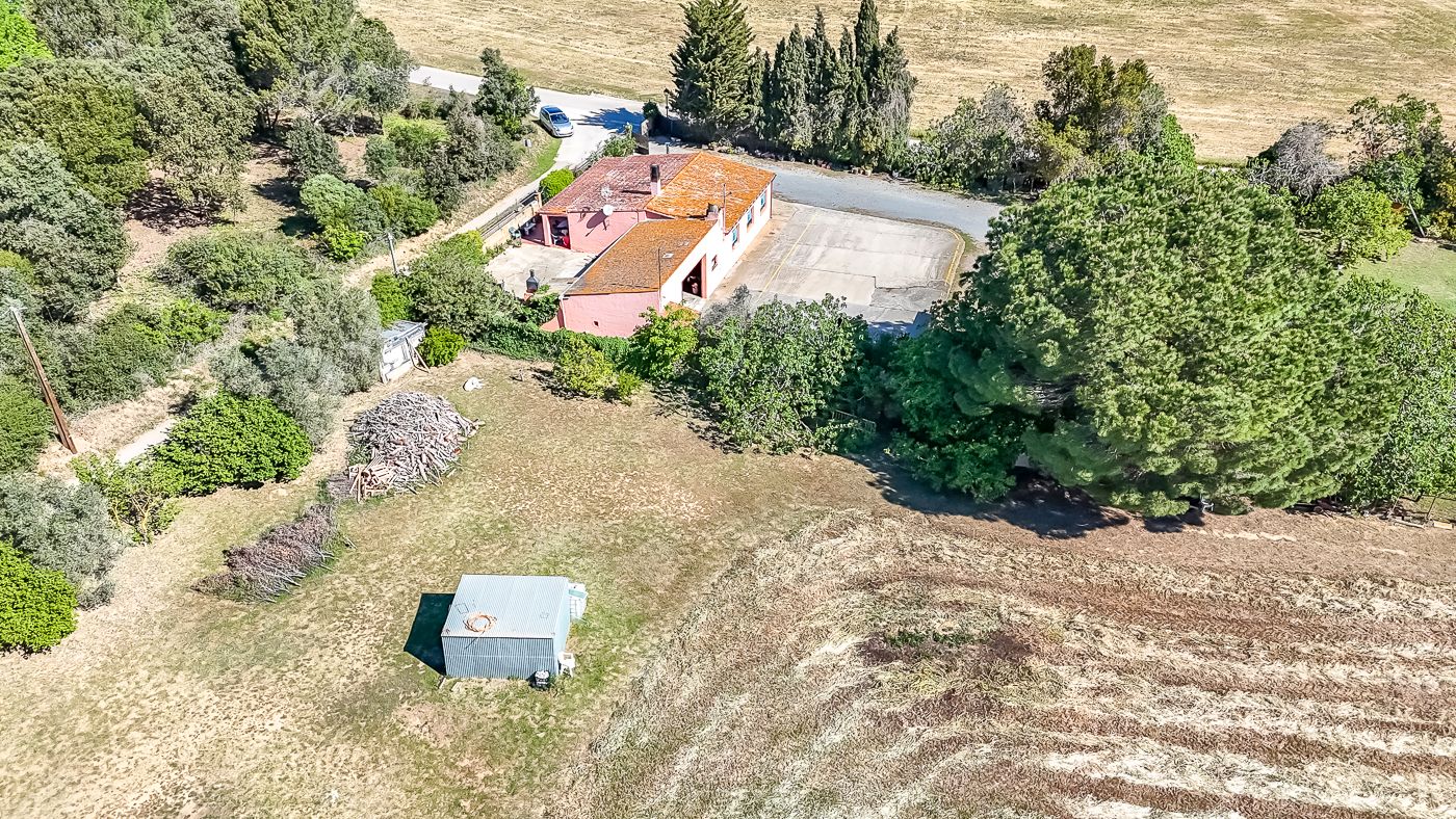 Landhaus mit fast 2 Hektar zum Verkauf in Torrent