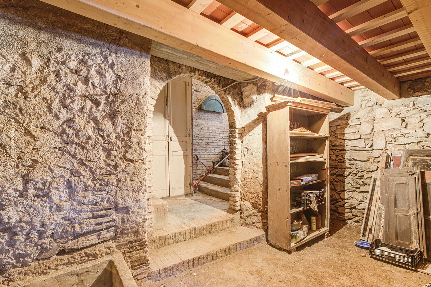 Country house for sale in Sant Climent de Llobregat