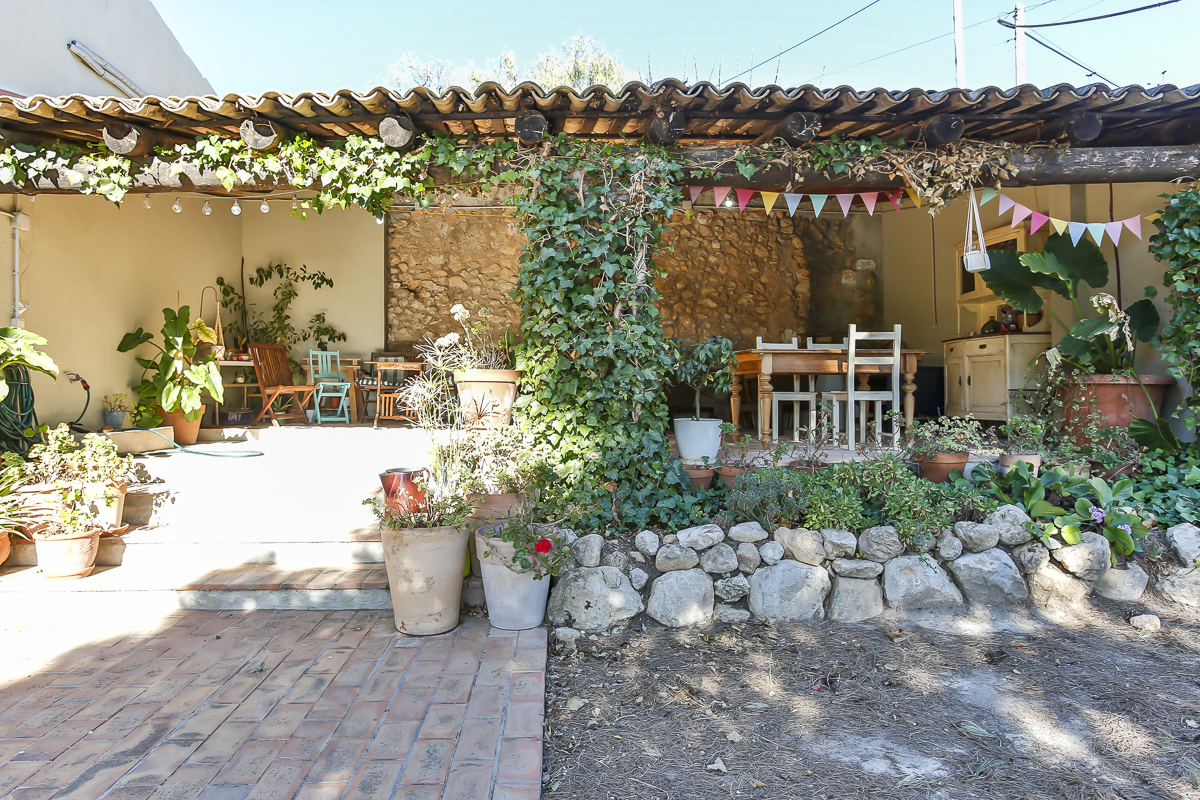 Schönes Bauernhaus zum Verkauf in Torrelles de Foix