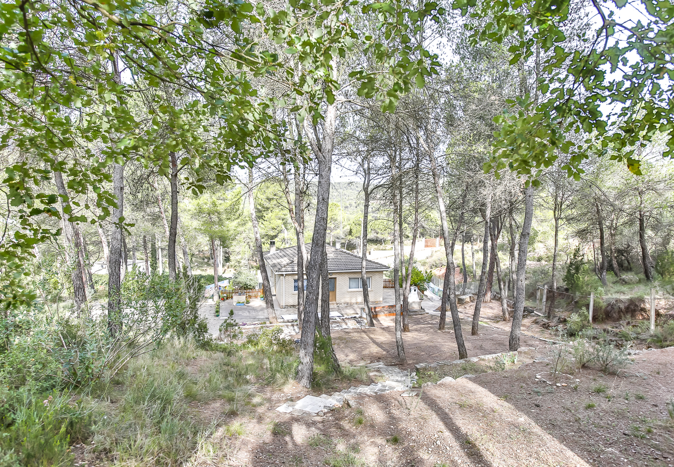 Country house for sale near Igualada, with the possibility of expanding the house