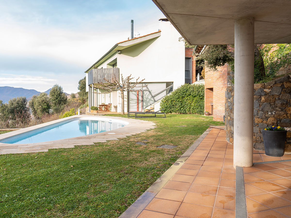 House with great views in Olot