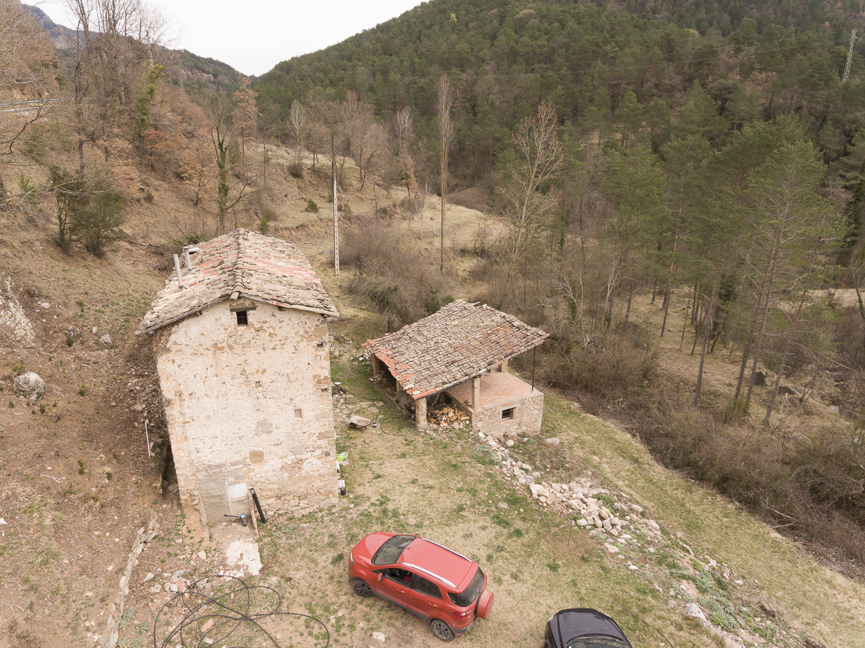 Landhaus zum Restaurieren in Berguedà