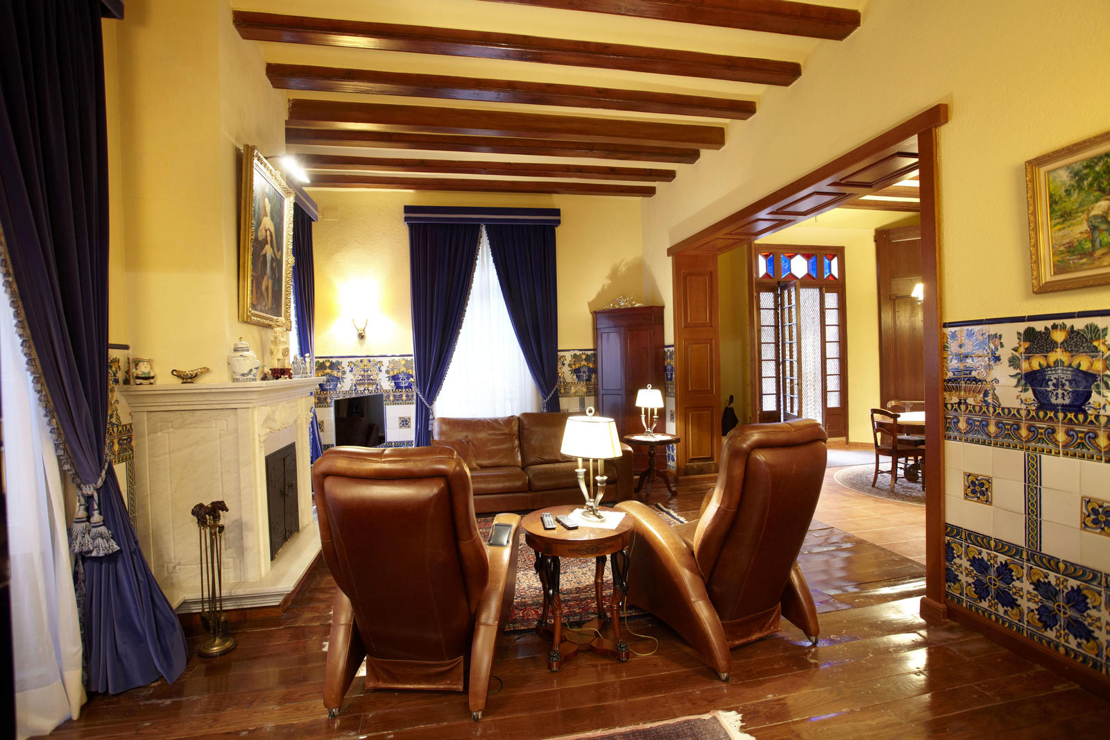 Spektakuläre modernistische Villa in La Garriga mit großem Anwesen