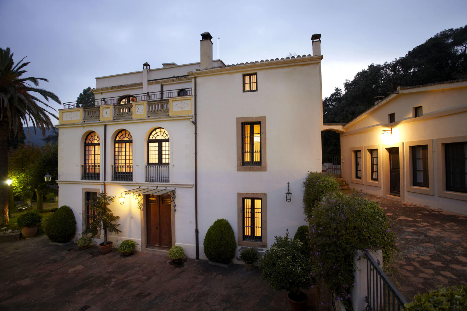Espectacular villa modernista en la Garriga con gran finca